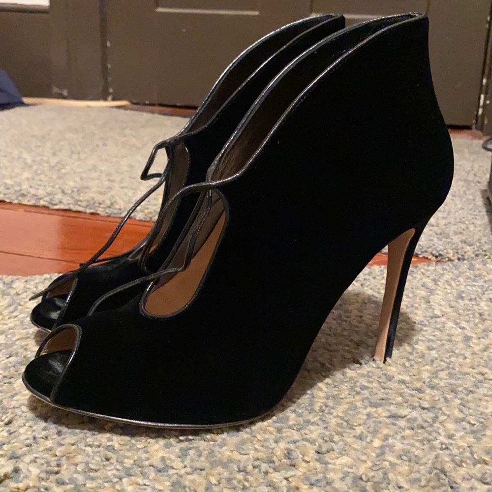 Gianvito Rossi Pumps - size 41/ fits 10-11